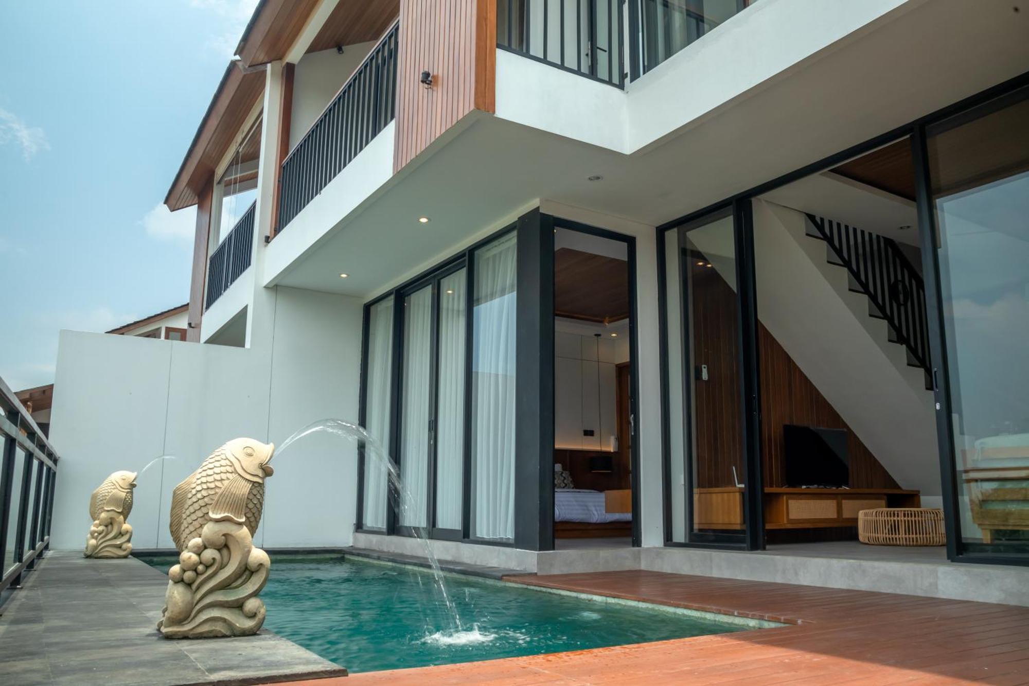 Hy 2br Villa